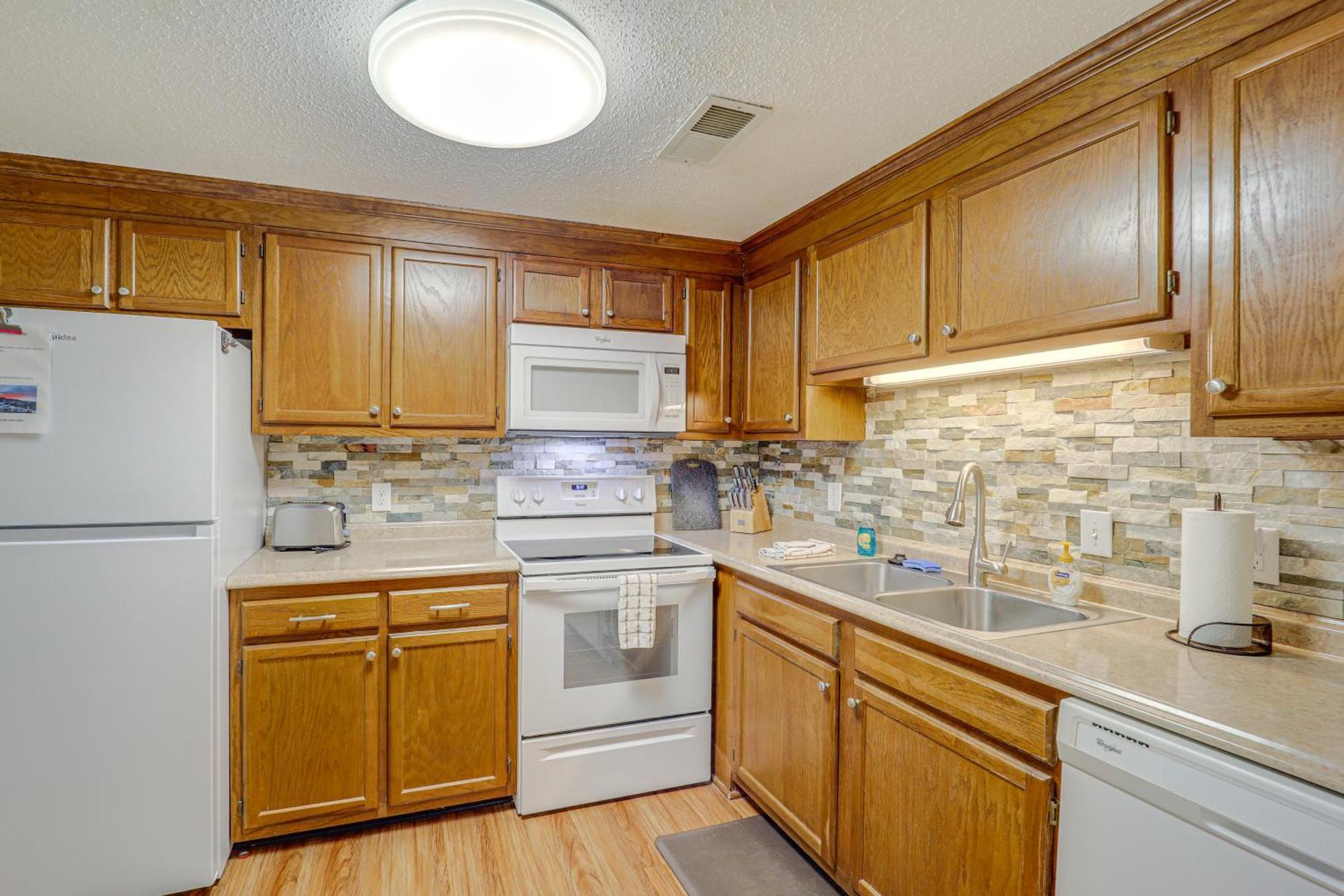 Sugar Top Resort Condo With Indoor Pool 3 Mi To Ski Sugar Mountain Exterior photo